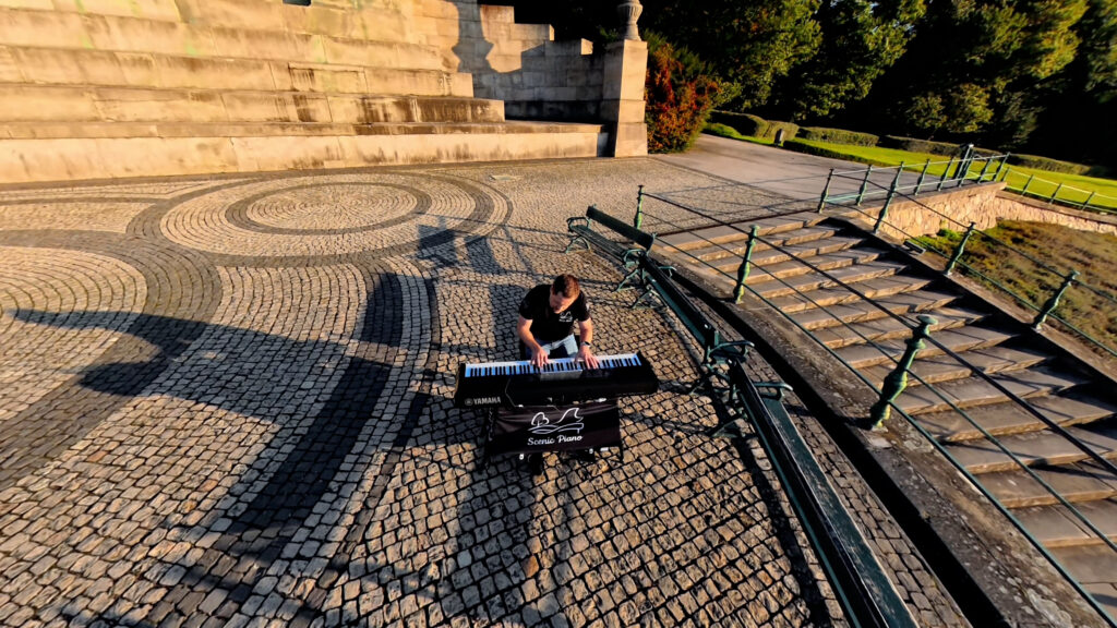 Scenic Piano an der Germania